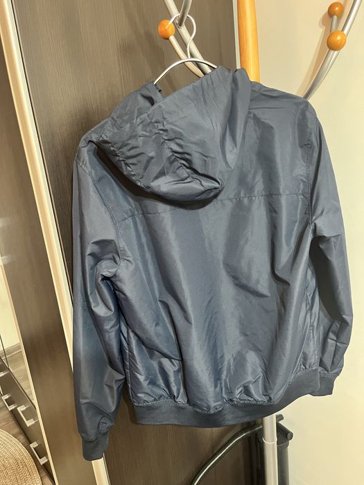 Чисто ново яке Terranova