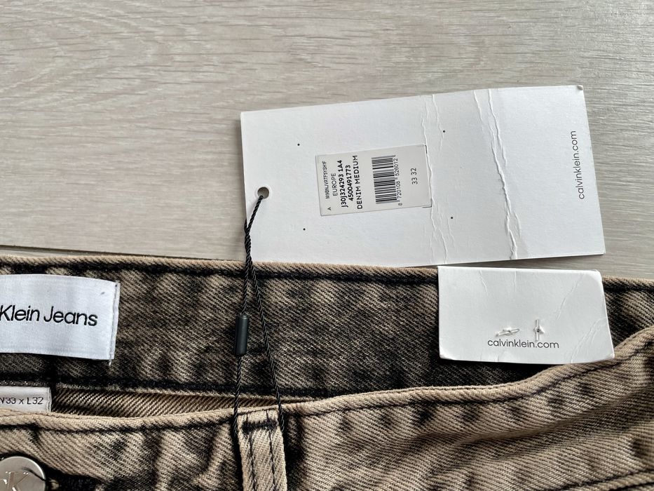 Calvin Klein Jeans(size-33) Нови