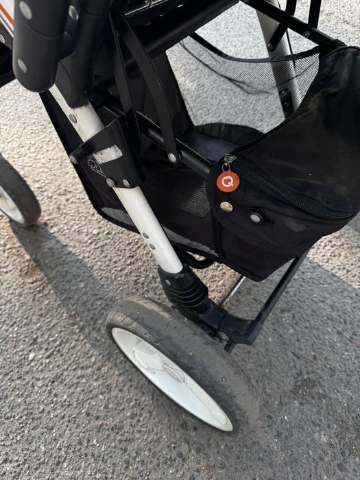 Продам детскую коляску Quatro Monza