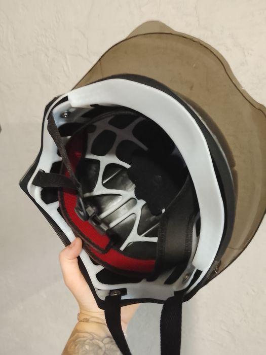 Продам шлем для велосипеда