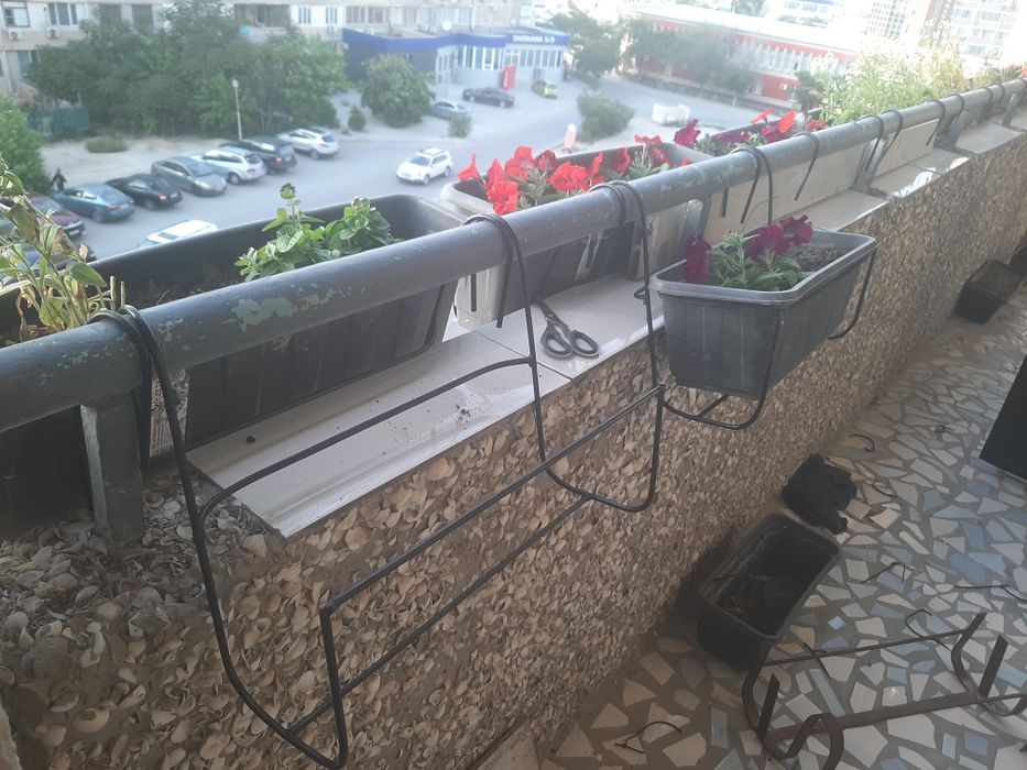 Подставка  для цветов горшков цветы