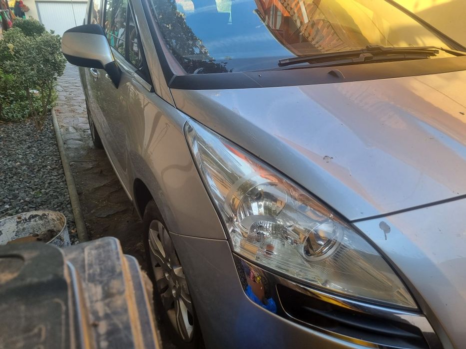 Peugeot 5008 stare perfecta