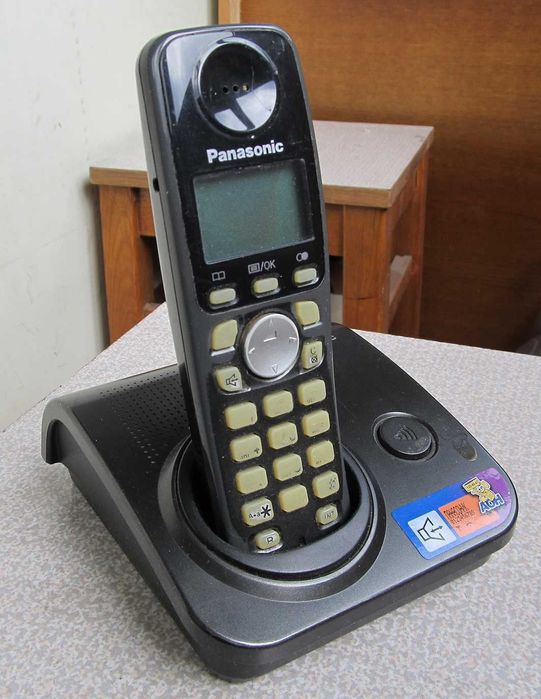 Продается радиотелефон Panasonic KX-TG7205RU