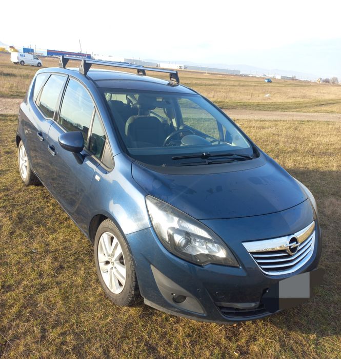 Dezmembrez Opel Meriva B diesel 1.3