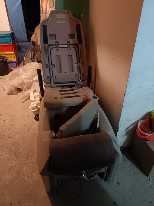 Продам педикюрное кресло