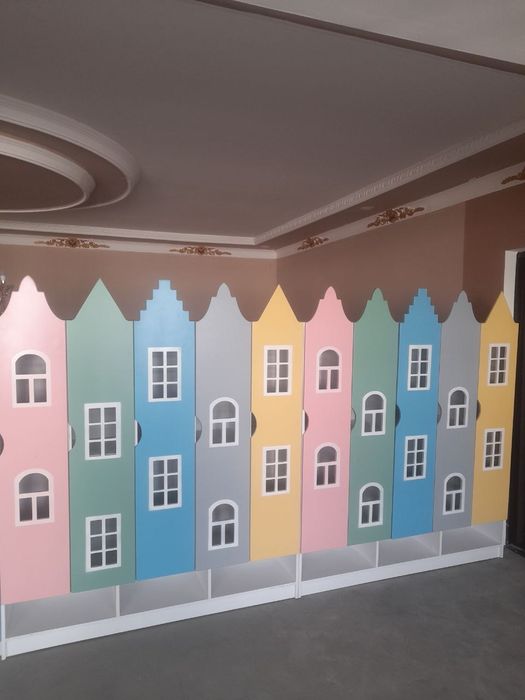 bolalar uchun kiyim javonlari