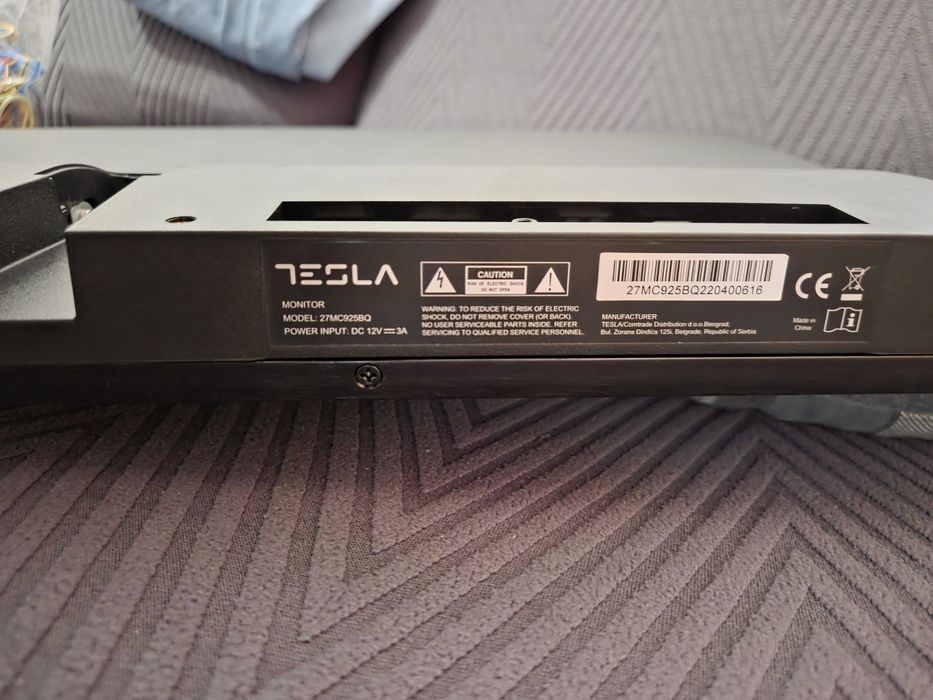 Monitor Tesla nou 27 inchi