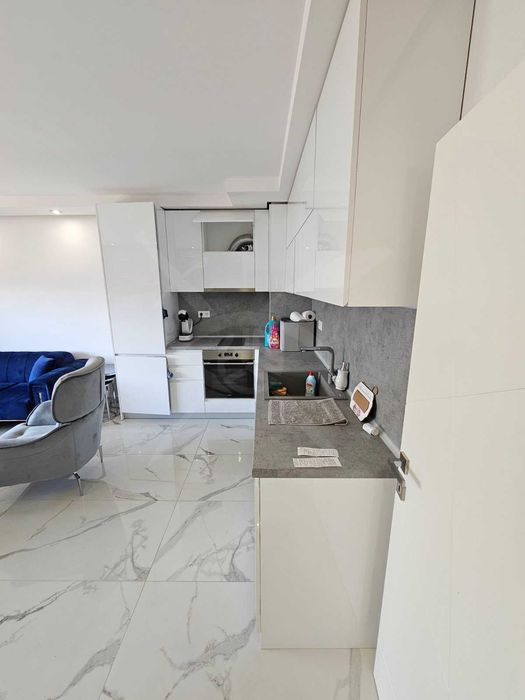 Продава се Тристаен апартамент в Пловдив, Южен - 97 кв.м за 1640 €/кв.м - Снимка #9