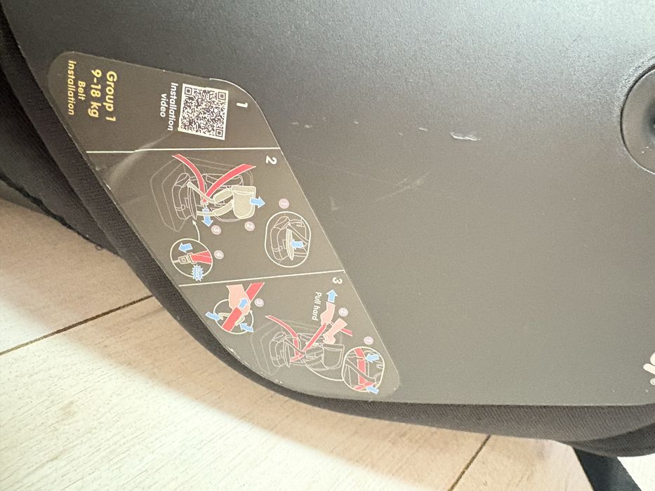 Vand scaun auto maxi cosi nomad 9-18 kg, 104 km