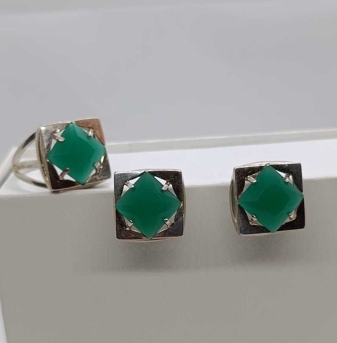 Изделия из серебра 925 пробы