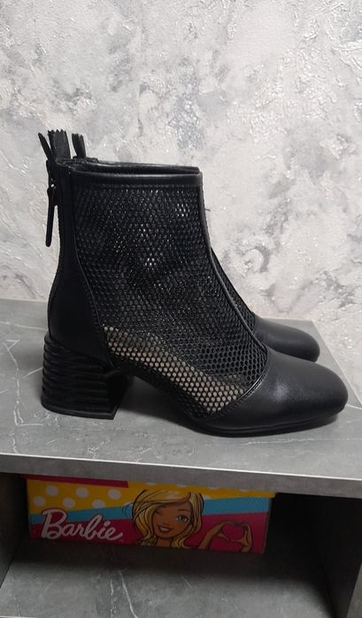 Новые демисезонные ботильоны