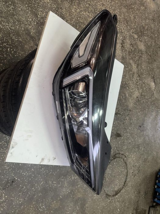 Фар за Хюндай Туксон/Hyundai Tucson 2019-2020г.