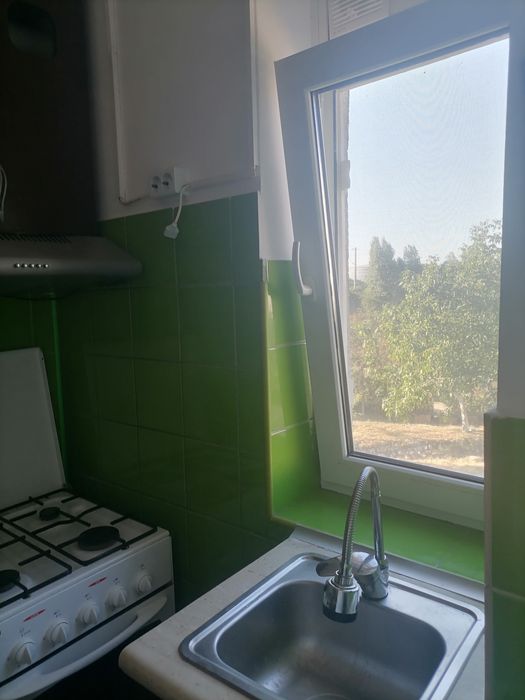 Garsoniera de închiriat.