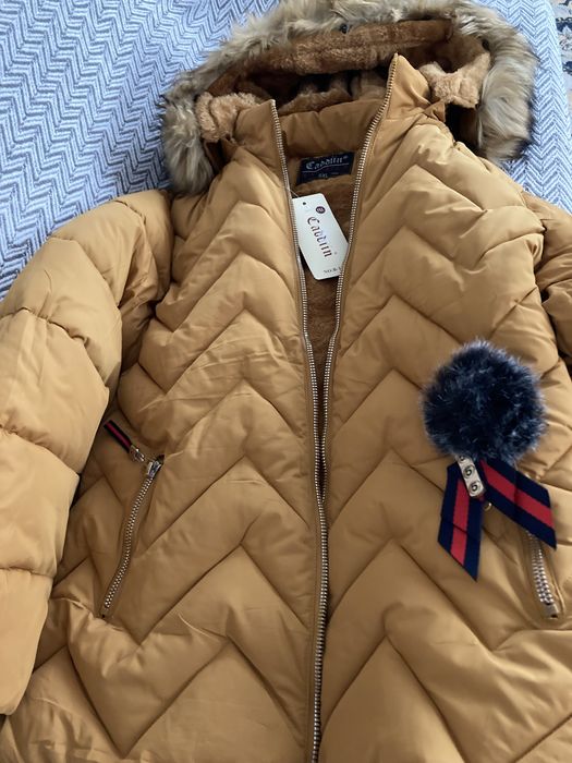 Geaca de iarna noua.