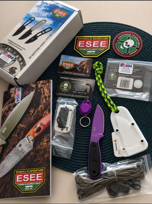 Esee Izula EDC knife neck