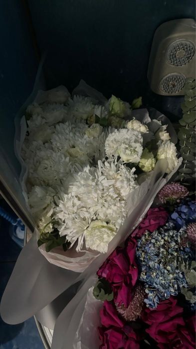 Букет цветов 3 букета