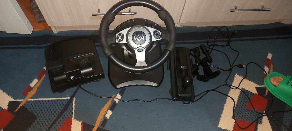 Game racing wheel sven gc-w750