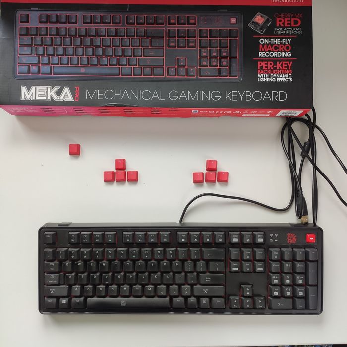 MEKA Pro Cherry MX Red Mecanic