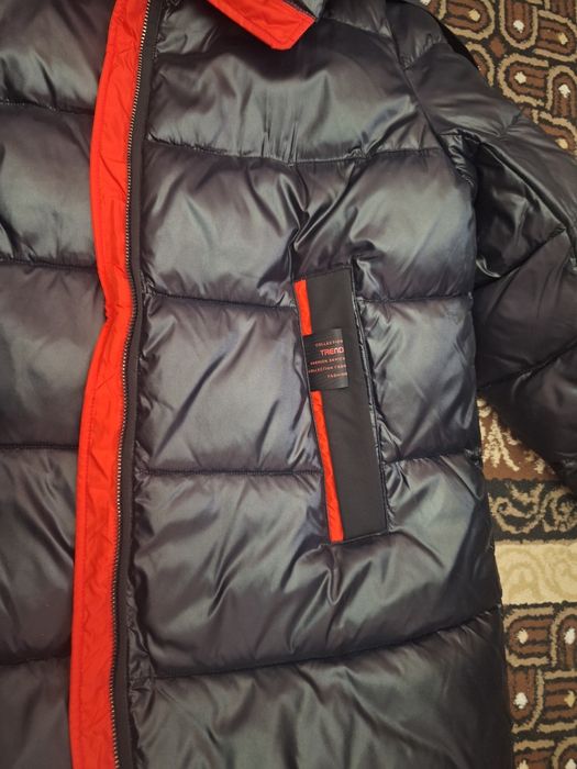 Очень тёплая и удобная куртка.