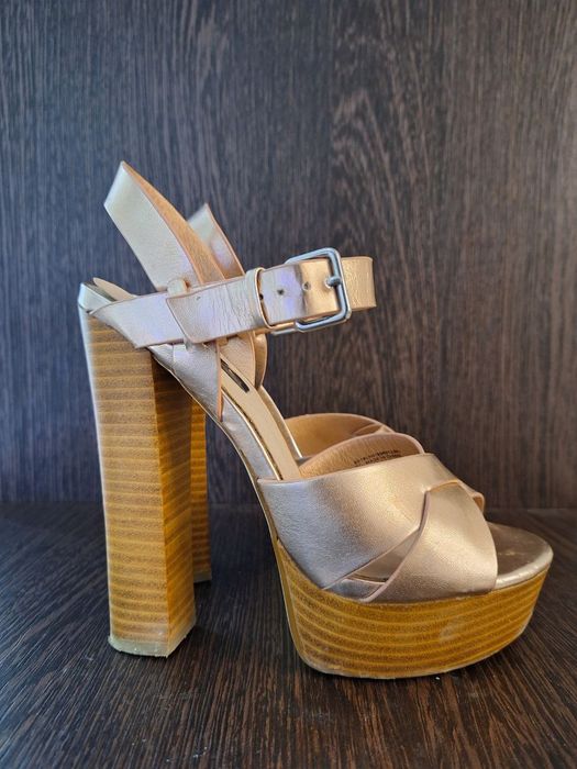 Обувь женская,туфли,сапоги