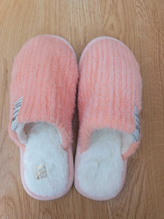 Дамски меки чехли