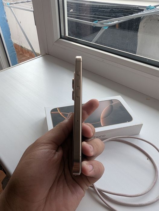 iPhone 16 Pro 256Gb