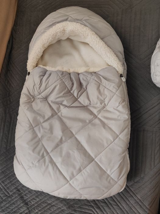 Продам детские вещи