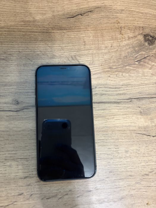 Продам Iphone 11 64gb black