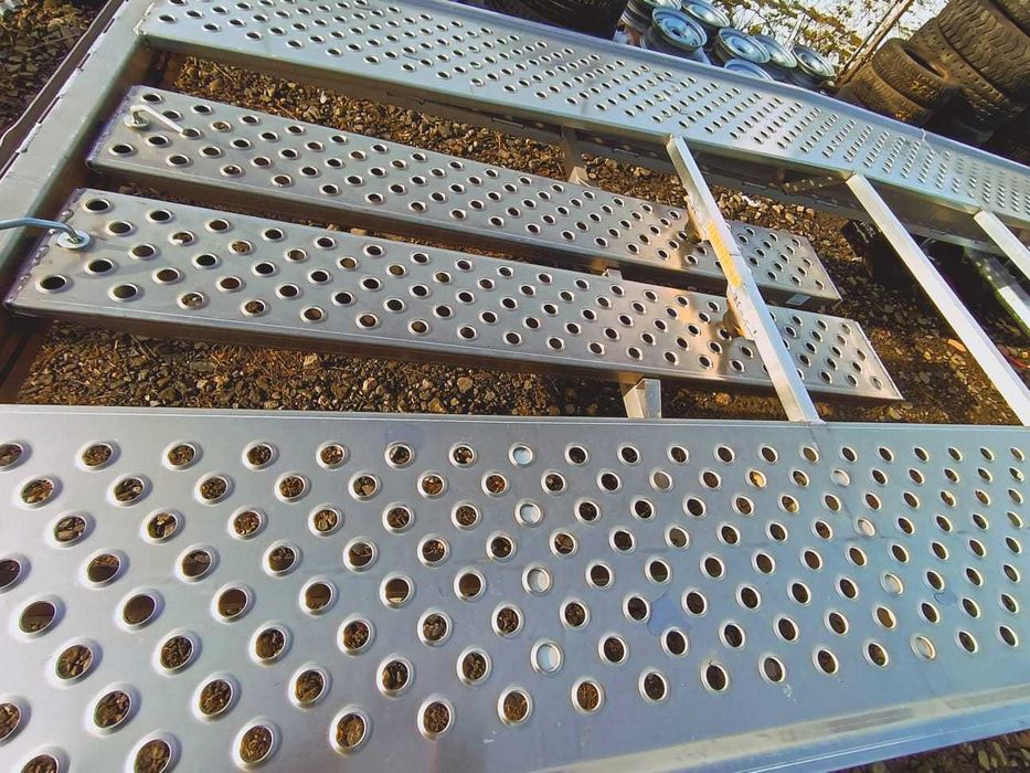 Trailer Taurus 8,5 m, 3,5 tone, 3 axe R14, ALUMINIU