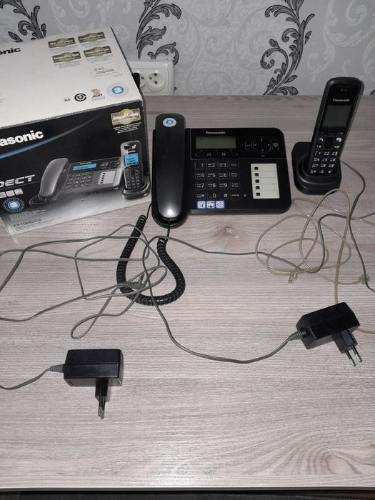 KX-TG6451CA домашний радио телефон