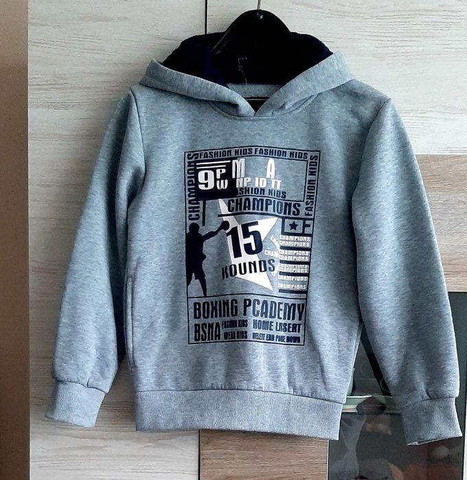 Мини играчки от яйцакрасива блузка-слонче,ръчно плетиво до3год,