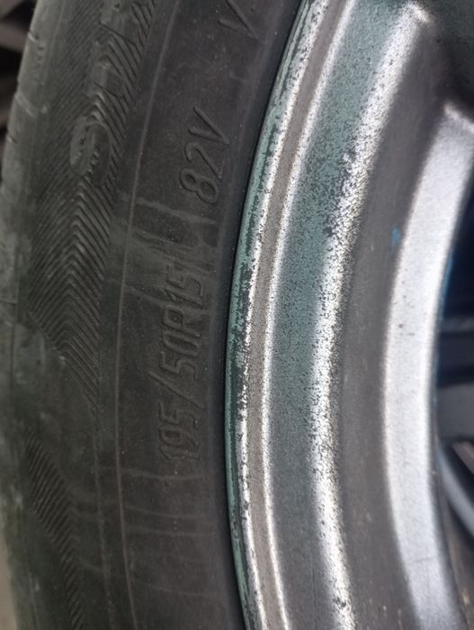 Продам диски с резиной R15