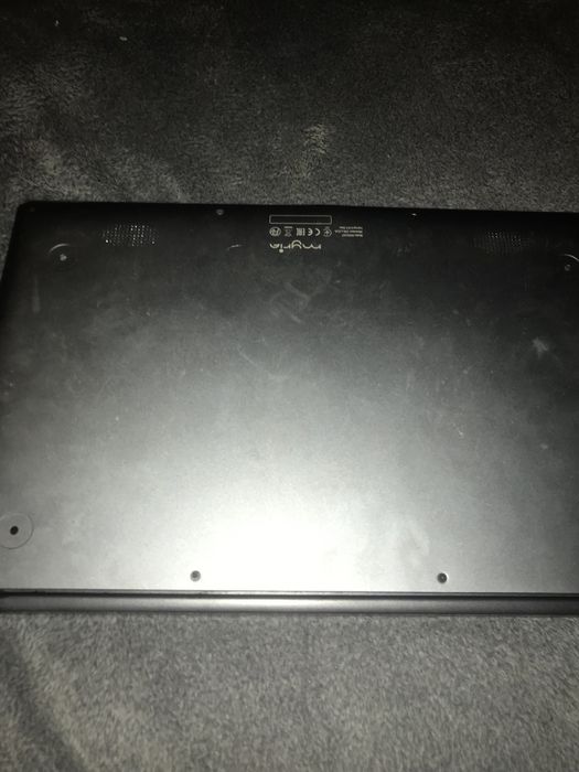 Dau laptop si un iphone 7 la schimb pe un alt iphone