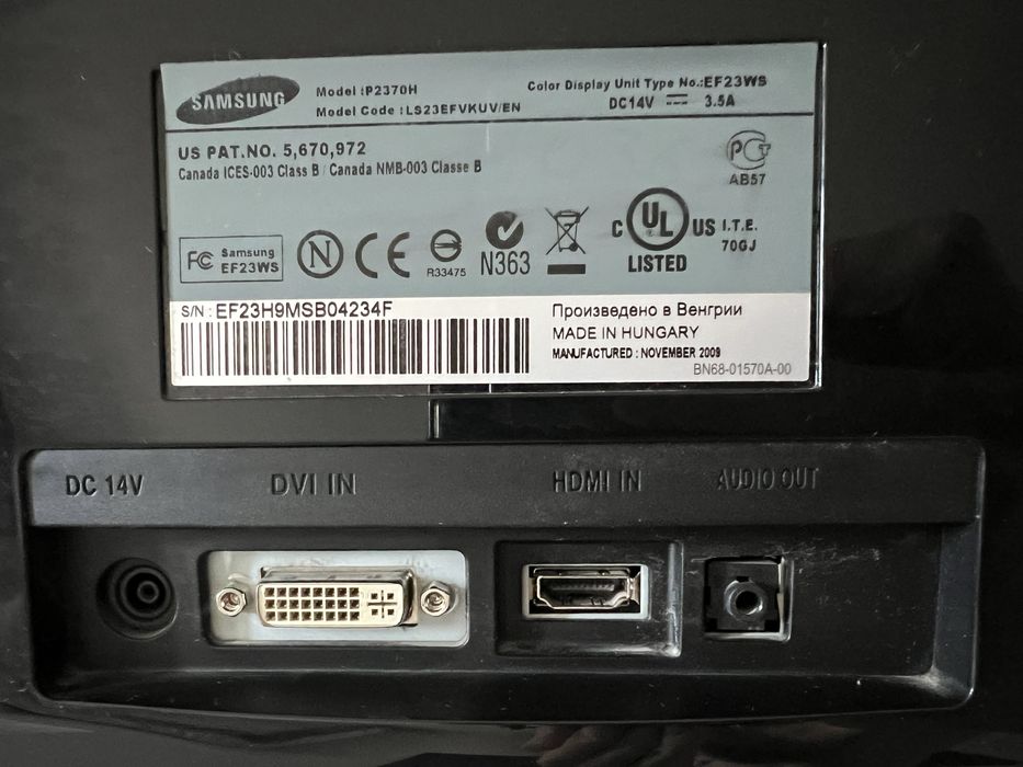 Монитор Samsung LCD 23" P2370H