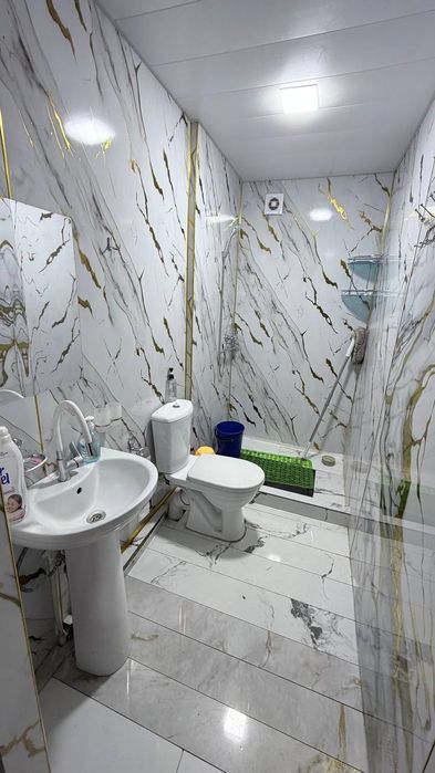 Chorsu Qoratosh Samarqand darvoza 100m2