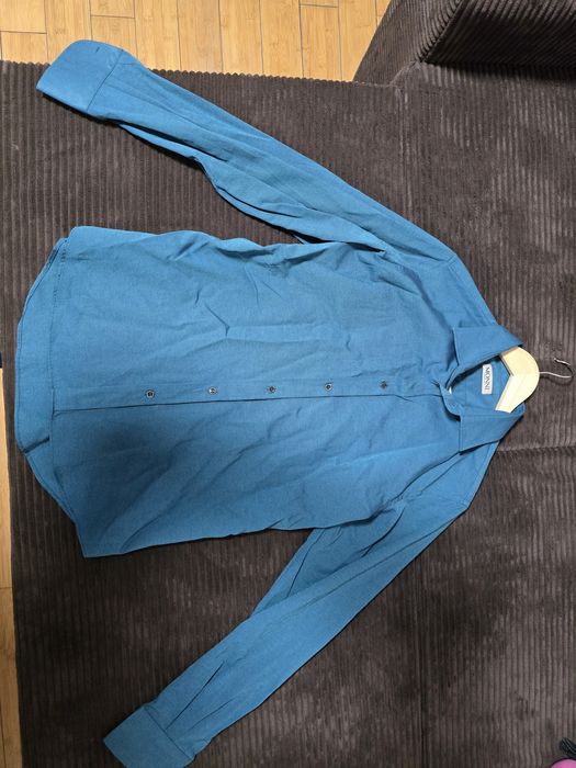 Костюм: сако, панталон и 2 ризи MONNI