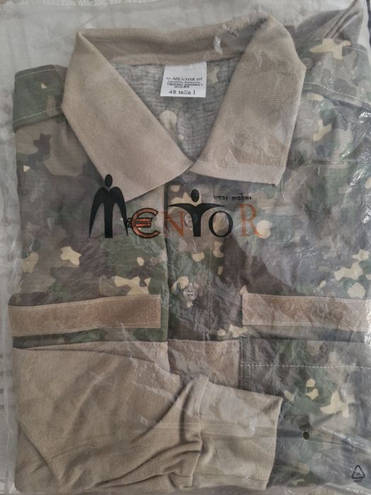 Ținută,scurtă și tricouri militare Combat