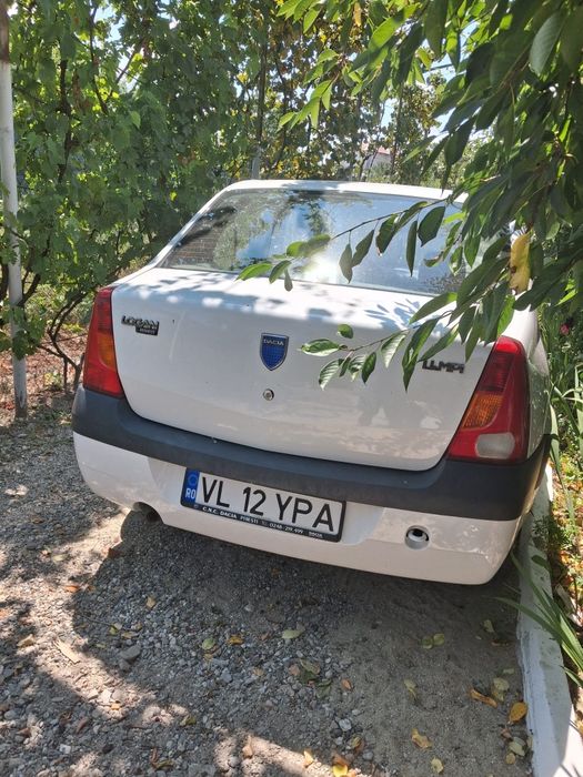 Dacia Logan 1.4 benzină an 2004