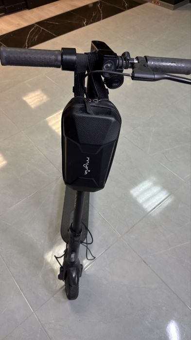 Trotineta electrica Xiaomi Pro 2 Mercedes-AMG  Petronas softata