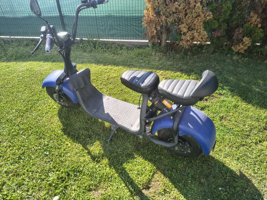 Vand Scuter electric