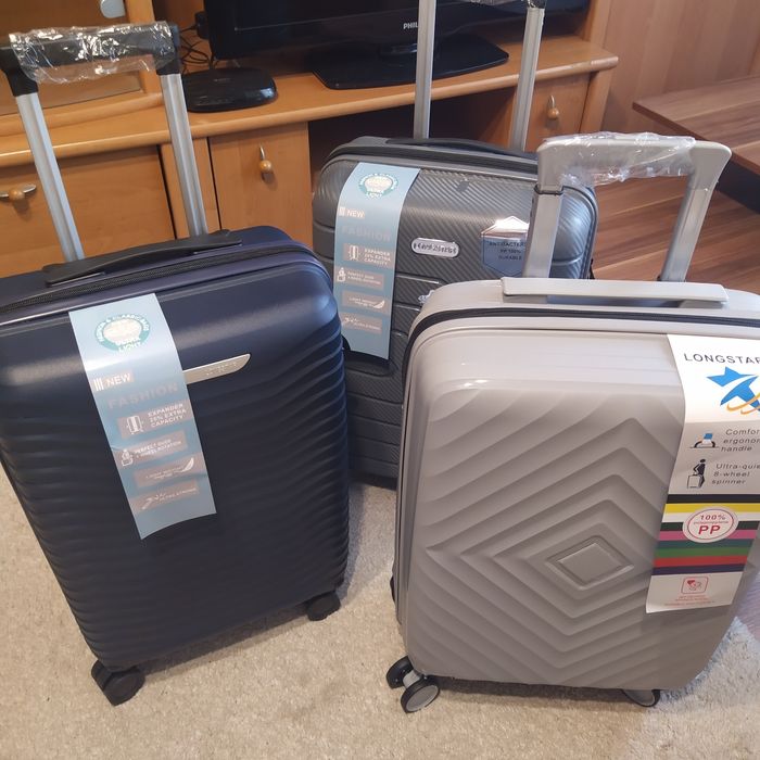 Чемодан маленький новый полипропилен