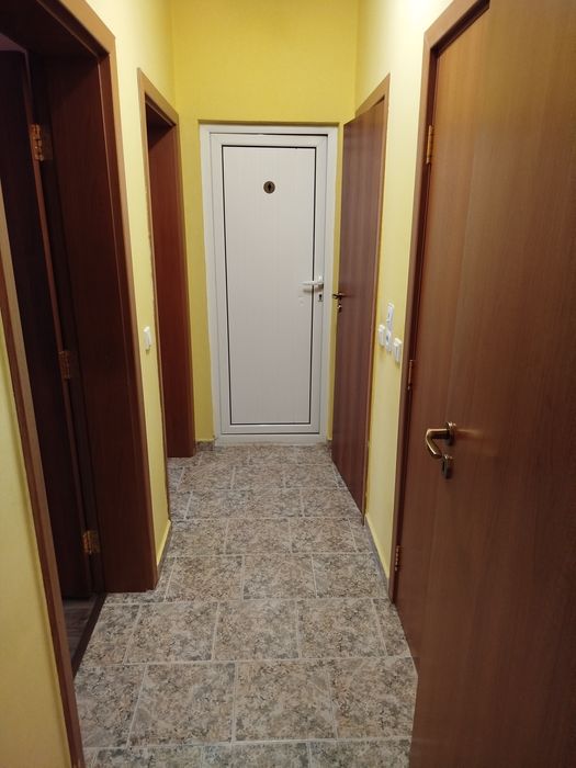 Дава се под наем Тристаен апартамент в Пловдив, Гагарин - 80 кв.м за 408 € - Снимка #4