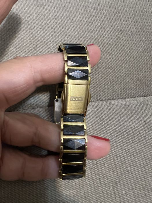Часы женские Rado и Bvlgari