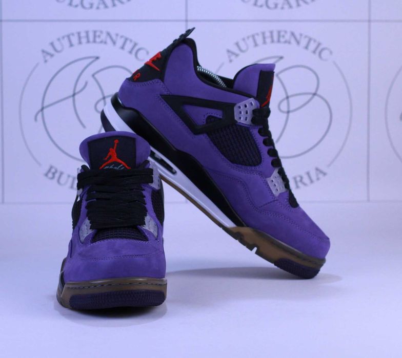 Jordan Retro 4 Family and Friends Travis Scott