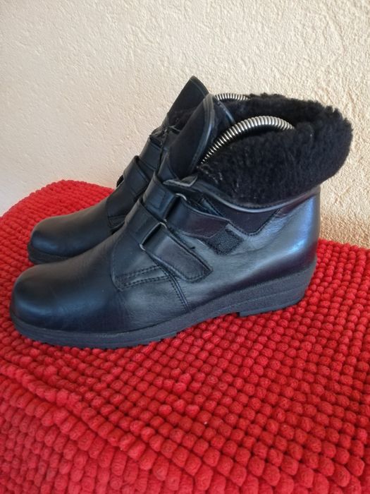 Ghete damă Medicus nr 38 piele cu blana în interior