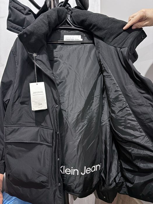 Зимний пуховик CalvinKlein