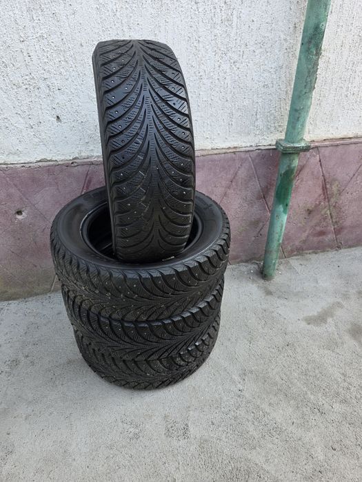 Продам шины в хорошем состоянии