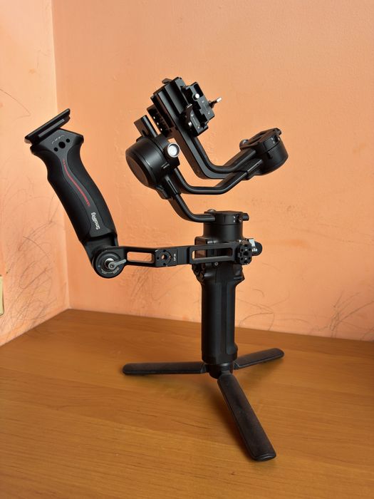 DJI Ronin-SC2 стабилизатор
