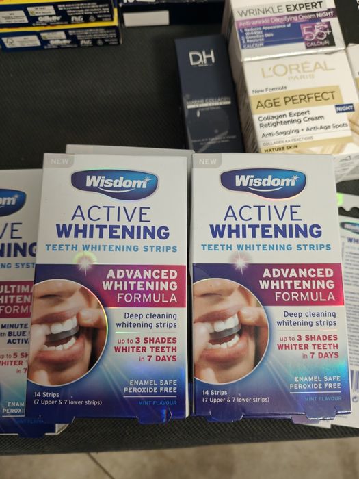 Wisdom bande de albit. Dinti