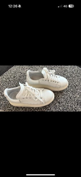 Sneakers marimea 36 Alexander McQueen